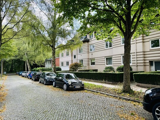 Neubau im Altbau mit großem Garten