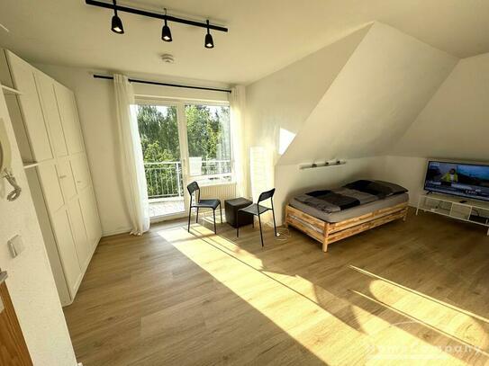 23447 Möbliert 1-Zimmer Apartment in Dresden mit Balkon Nähe Universität
