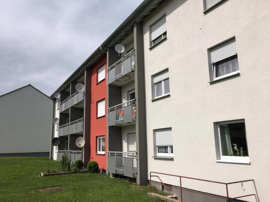 ObjNr:19539 - Freundliche 4- Zimmer ETW mit Balkon in Stetten am kalten Markt