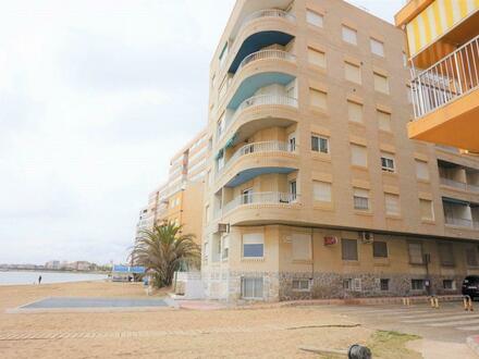 Apartment in Torrevieja with 3