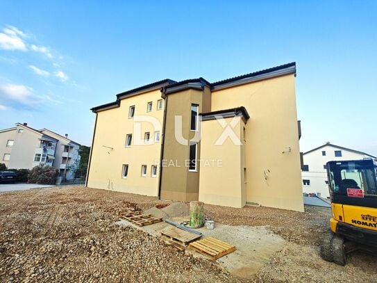 VIŠKOVO, MARINIĆI – 2BR+DB in einem neuen Gebäude!