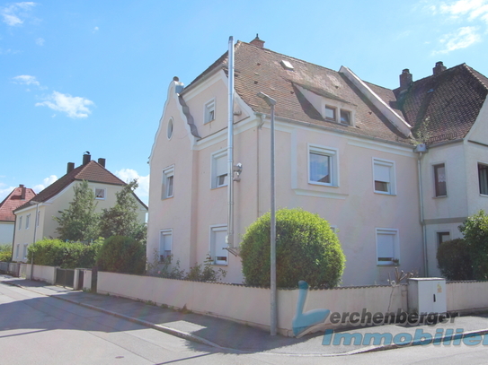 *** Dreifamilienhaus in zentraler Lage von Plattling ***