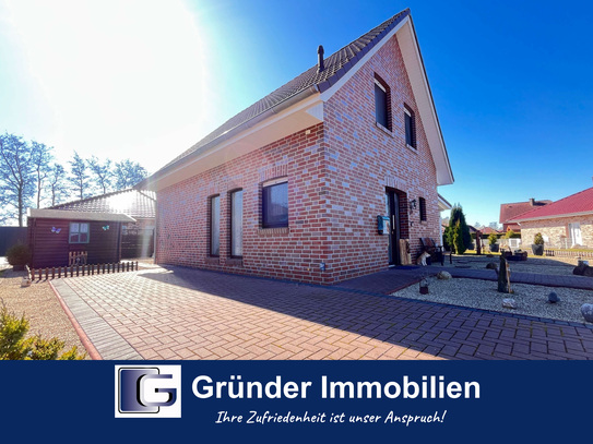 Exklusives Haus in naturnaher moderner Seeparkanlage!