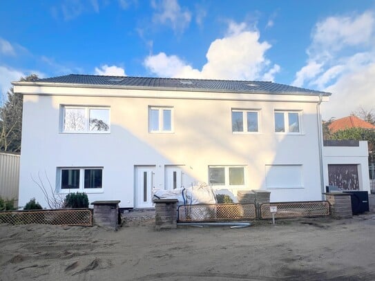 Kernsanierte Wohnung mit großer Dachterrasse, Garage und Ausbaureserve - ca. 255 m2 Gesamtfläche!