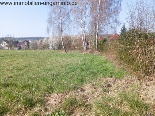 Voll erschlossener Bauplatz in der Ortsmitte von Kehidakustany!