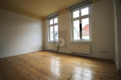 KLEIN UND FEIN- ALTBAU GUT RENOVIERT