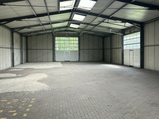 Wir vermieten Lagerhallen in Lünen 1x 300 m² 1x 225m² und 2x 150 m²