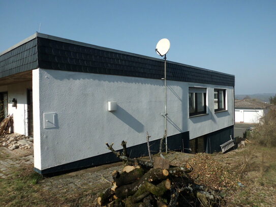 Fantastischer Bungalow in Hanglage von Gundernhausen