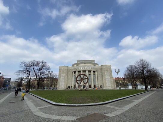 TG Stellplatz - Nähe Alex / Rosa Luxemburg Platz mit 24/7 Service