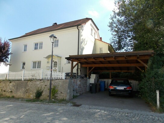 Historisches Stadthaus in zentraler Lage, keine Maklergebühr und kein Denkmalschutz