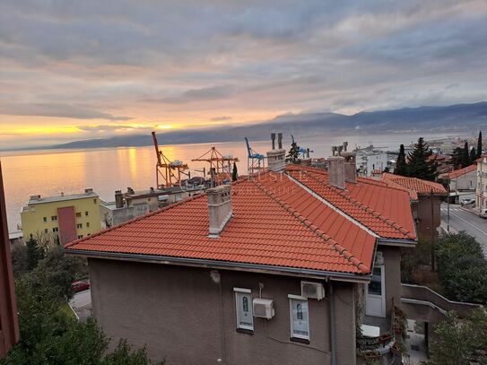 Wohnung Krimeja, Rijeka, 87m2