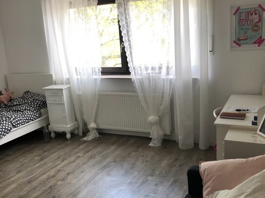 Nähe Bahnhof Hamm schöne helle Eingerichtete Apartments
