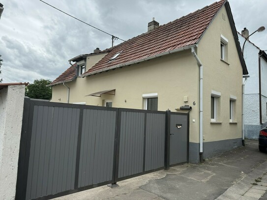 Erstbezug saniertes Haus 3,5 Zimmer Küche Bad 95qm in Alsheim