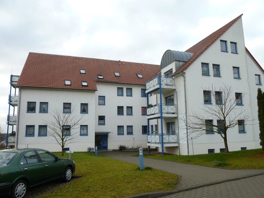 großzügige 1 Raum Wohnung mit Balkon