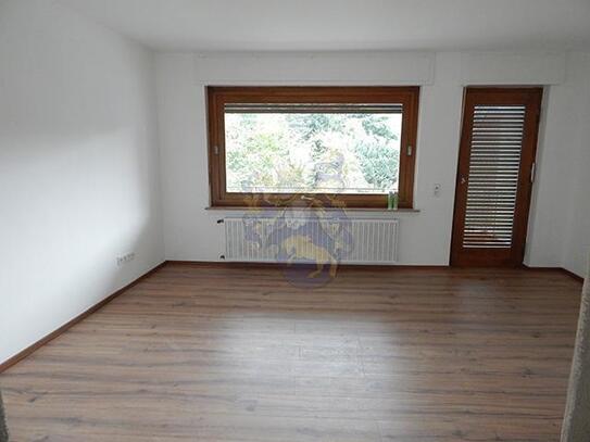 TRIER-PFALZEL: STUDIS AUFGEPASST! Appartement 43 m² mit Balkon & Garten in ruhiger Wohnlage!