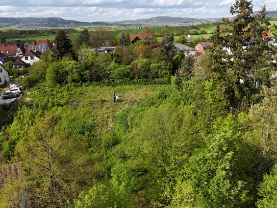 Vollerschlossenes Baugrundstück
in Hanglage in Eckental 
(Raum Erlangen & Nürnberg)