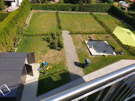 gehobene 4-Zi.-Neubauwohnung in Nürtingen-Reudern mit Garten und großem Balkon (Warmmiete)