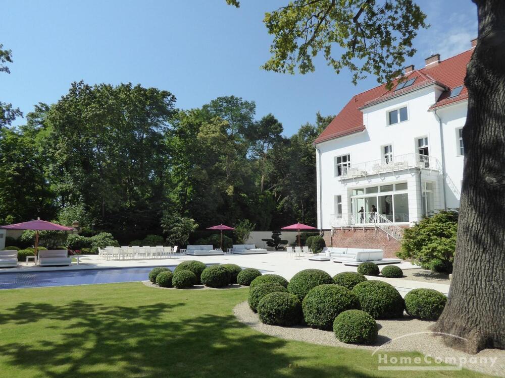 Sehr schöne Wohnung in einmaliger Villa in Westend - Foto 1