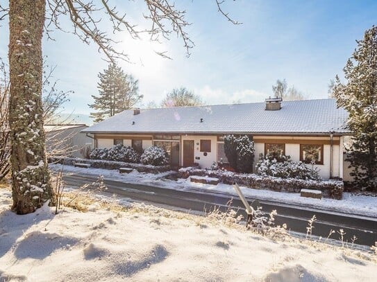 Von Privat: Großes, modernisiertes 1-2 Familien Haus in St. Georgen