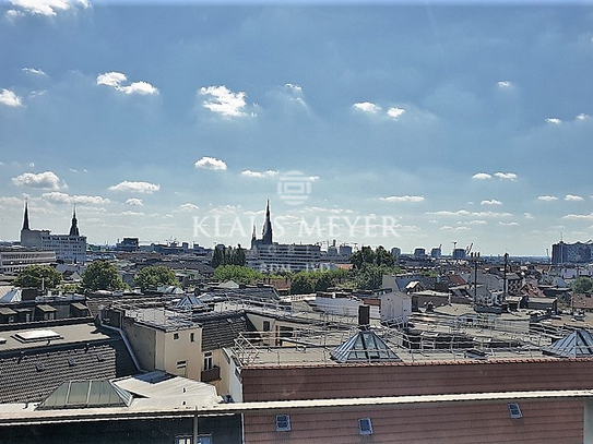 Blick über HH aus dem 7. OG, 226 m² + 131 m² exkl. Dachterrasse, provisionsfrei, hist. Kontorhaus