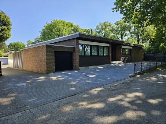 Provisionsfrei! Großzügiger Bungalow in Top Lage von Delmenhorst.