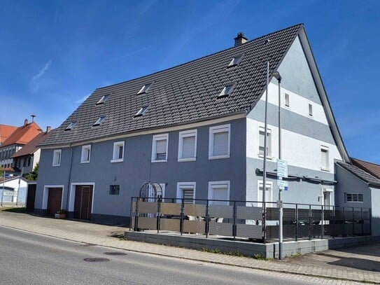 ACHTUNG: Neuer Preis !
Zentrales Wohnhaus mit Einliegerwohnung