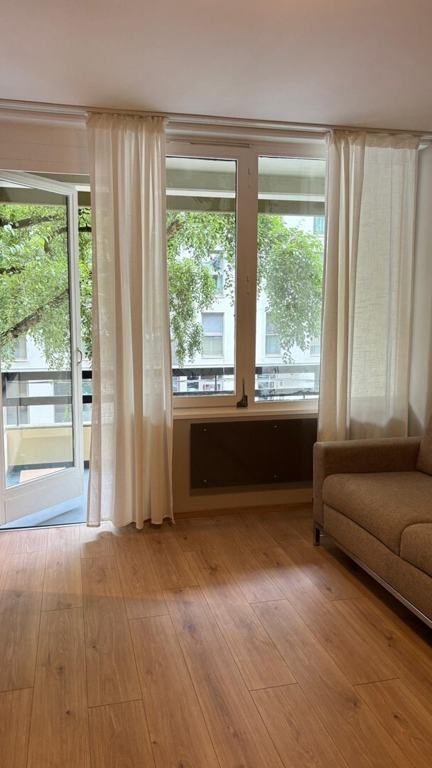 1-Zimmer-Wohnung mit Balkon und Spreeblick in Charlottenburg – frisch renoviert, möbliert - Foto 1