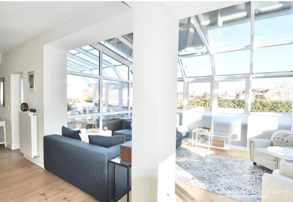                                                               Friedrichsdorf (8070868) Komplett m&ouml;bliert, ausgestattetes 7 Zimmer Haus                                                       in Friedrichsdorf (Hochtaunuskreis)