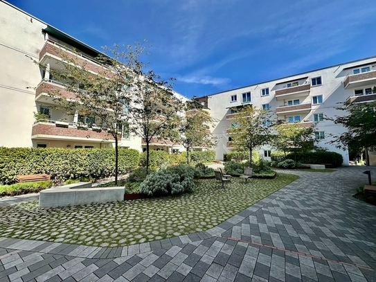 Über den Dächern der Südstadt: Luxuriöses Penthouse mit Panorama-Blick in perfekter Lage