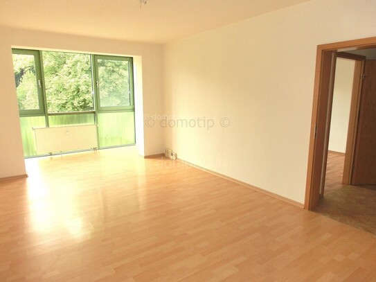 TOP 2-Zi-Wohnung-seniorenfreundlich Lift/ebenerdig barrierefreier Zugang-Balkon/Loggia/EBK 15.07.25
