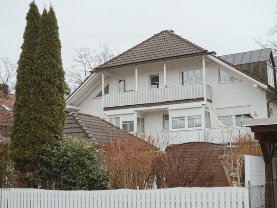 Schmuckstück mit Privatgarten! Charmantes 1 Zimmerappartment in ruhiger Lage.