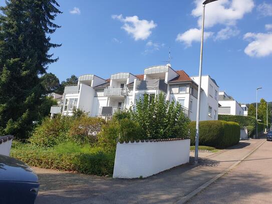 Jetzt erwerben, später beziehen! Attraktive 2 Zimmer-Wohnung in Ebersbach!