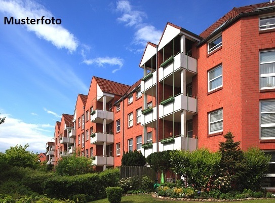 Mehrfamilienhaus mit geplanten Büroräumen