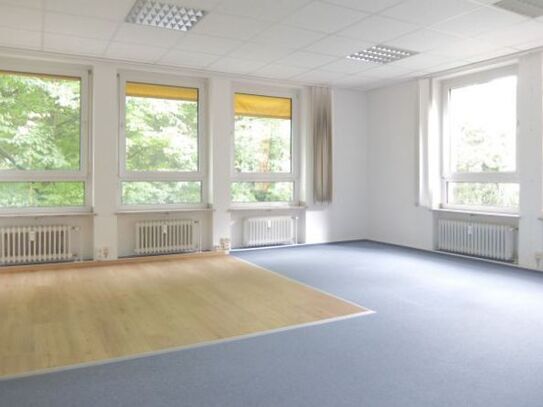 VB3790b Moderne, repräsentative Büro- oder Praxisfläche / Regensburg - Süd