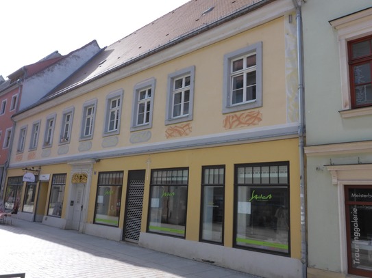 Schöne 2-Raum-Wohnung mit großer Terrasse!