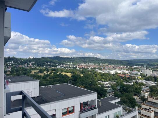 * Hoch hinaus mit fantastische Aussicht vom eigenen Balkon * inklusive TG-Stellplatz *