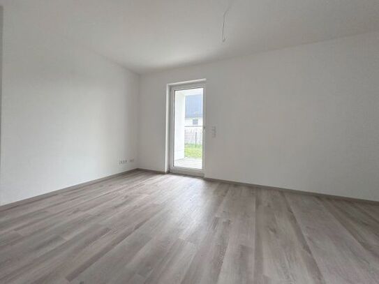 22_EI6688c Barrierefreie 4-Zimmer-Neubauwohnung mit Südbalkon / bei Schwandorf