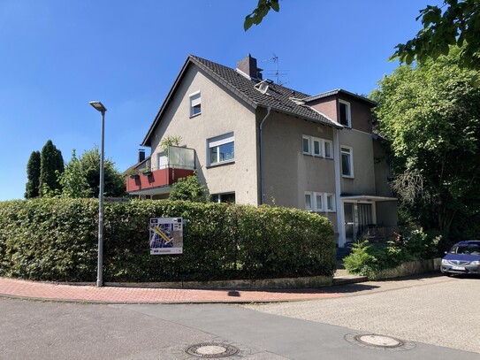 Große Dachgeschoßwohnung in Nußbaum