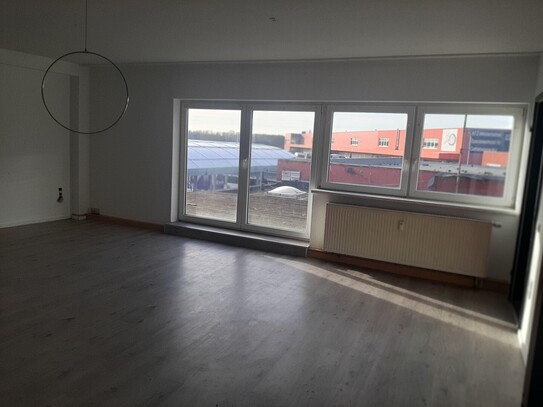 Frisch renoviertes Appartement mit Küche - sofort einziehen & wohlfühlen