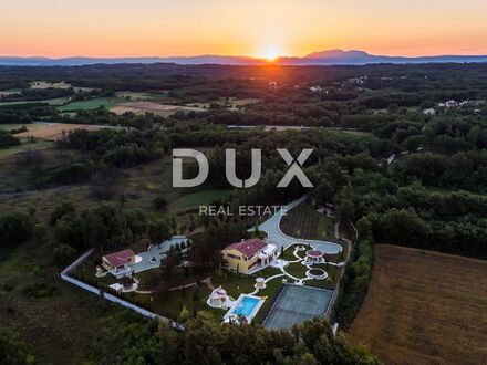 ISTRIA - Exklusives Anwesen, Villa, großer Garten mit zusätzlichen Einrichtungen