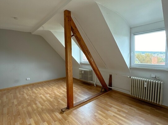 4 ZKB DG Wohnung, als Maisonette ausbaubar, sofort verfügbar