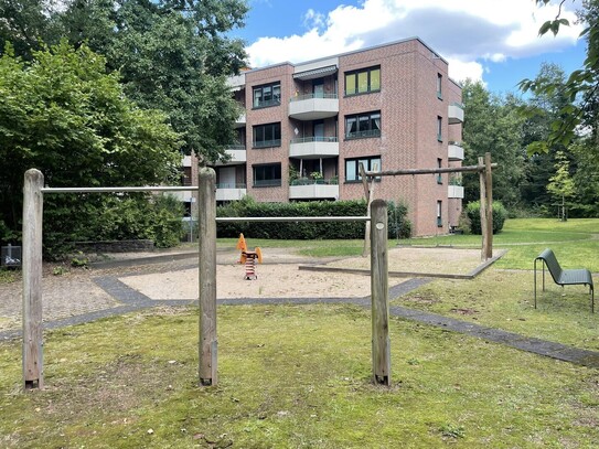 Berg.Gl.Frankenforst-Sanierte, gutgeschnittene 4 Zimmer Wohnung