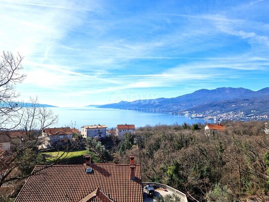 KASTAV, ĆIKOVIĆI – zwei Wohnungen mit Meerblick