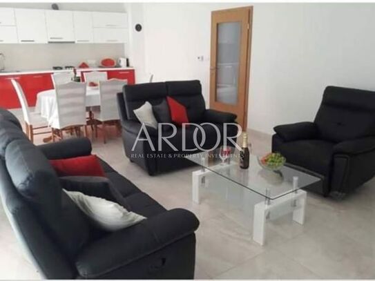 Apartment Zamet, Rijeka, 100m2