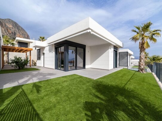 Hübsche Villa in Polop an der Costa Blanca Nord mit 3 Schlafzimmern, 2 Badezimmern und Parkplatz