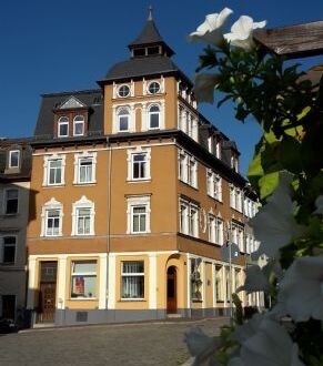 Schöne Aussicht! Dachgeschosswohnung mit Einbauküche Pößneck/WE05