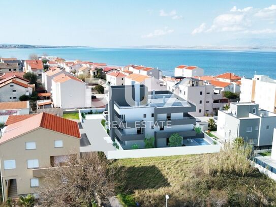 ZADAR, NIN - Wohnung in einem neuen Gebäude mit Pool in der Nähe des Meeres S1