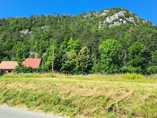 GORSKI KOTAR, FUŽINE – Baugrundstück in ruhiger Lage