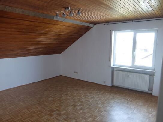 06_EI6684b Helle 3,5-Zimmer-Eigentumswohnungen mit Südwest-Loggia / Nittenau