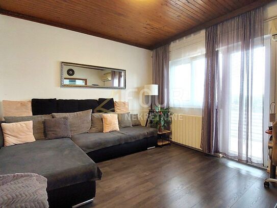 Wohnung Drenova, Rijeka, 93,08m2